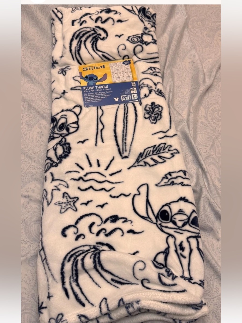 Disney Stitch Super Plush Outline Blanket
